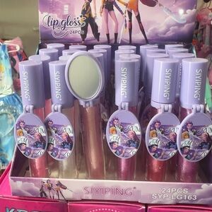 K-pop lip gloss